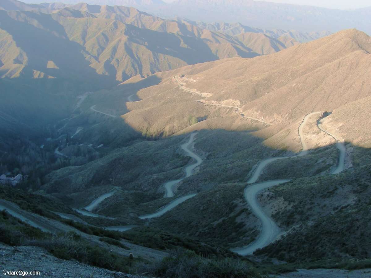 The first stretch of Ruta 52 gravel after the park entrance.