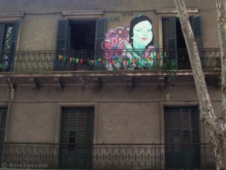 Montevideo-look-up-for-street-art