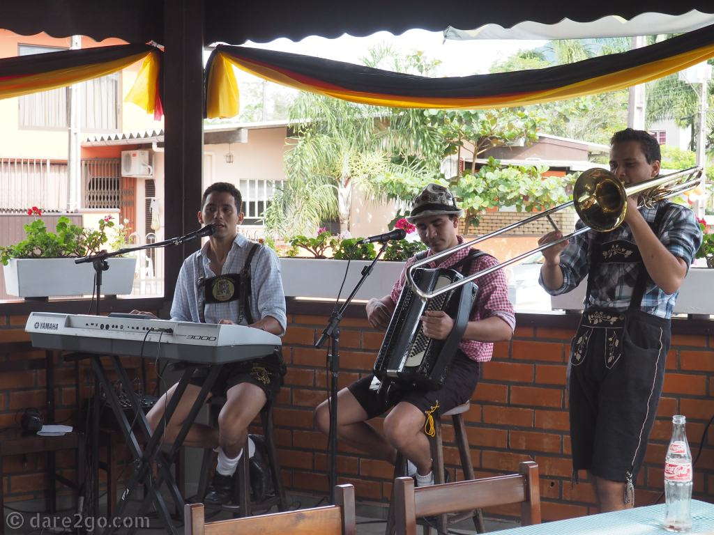 The band at Restaurant 'Siedlertal', playing German 'Volksmusik' complete with some yodelling. Even their outfits were made to look typically Bavarian. Only their slight accent was a give-away that I was in Brazil.