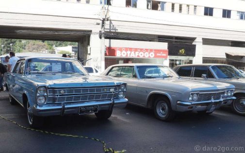 Ford-Galaxy500&Chevy-Impala