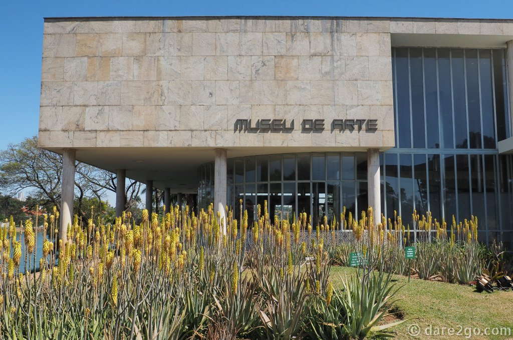 The Museu de Arte is part of “a visionary garden city project created in 1940 at Belo Horizonte” - Brazil’s newest addition to the World Heritage List. [quote: UNESCO World Heritage List website]