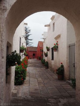 Arequipa-Santa-Catalina-01