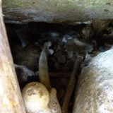 In some walls of Kuélap you can find human remains; the Chachapayas people buried their dead in wall or rock niches.