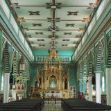 Visiting Zaruma: the interior of the wooden church in Zaruma, dedicated to Virgen del Carmen.