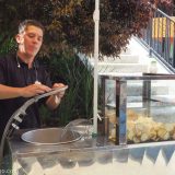mmm, freshly sliced and fried potato chips! Stiven actually thanked us for contributing to the 'change' in Comuna 13. This lovely small business wouldn't exist if tourists weren't coming to visit the community. Btw: the chips were yummy, much better than industrially made.
