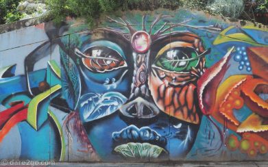 Comuna-13-streetart-woman-face