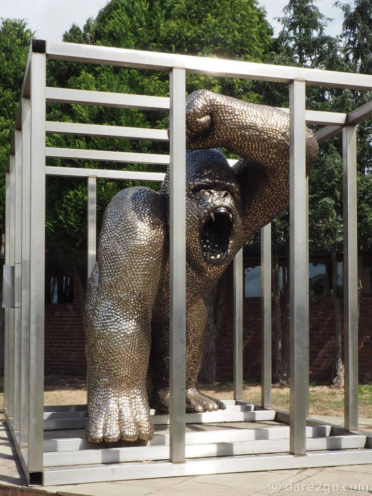 This "Spoon Gorilla" was created by sculptor Alfie Bradley, then aged 24, at the “British Ironwork Centre”.