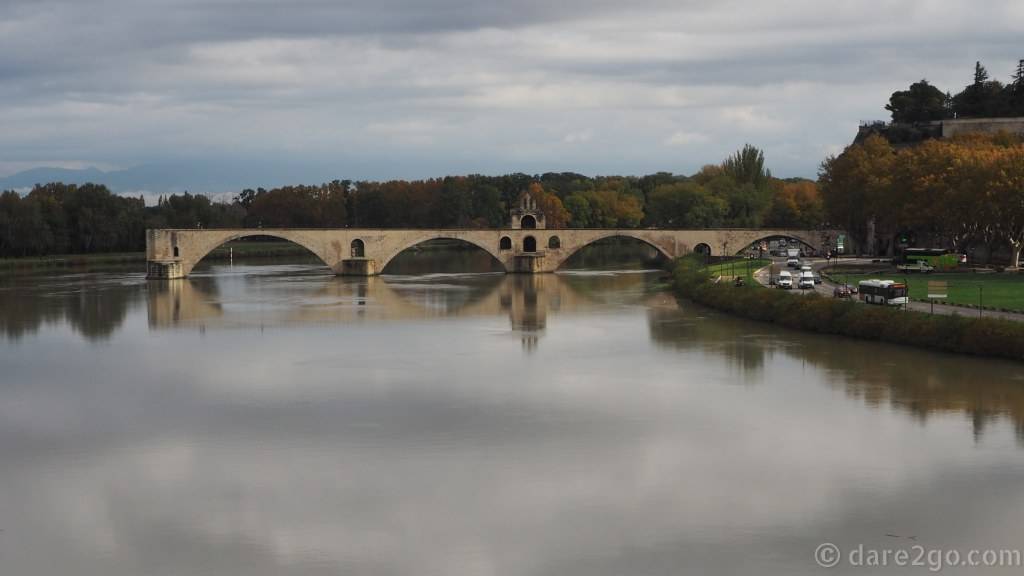We did at least see the famous bridge of Avignon, the medieval Pont-Saint-Bénézet. The rest of this bridge washed away in floods, many centuries ago.