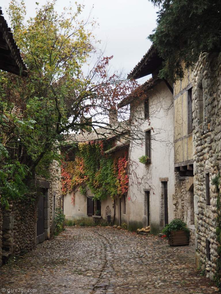 The medieval town of Pérouges, street scene 2