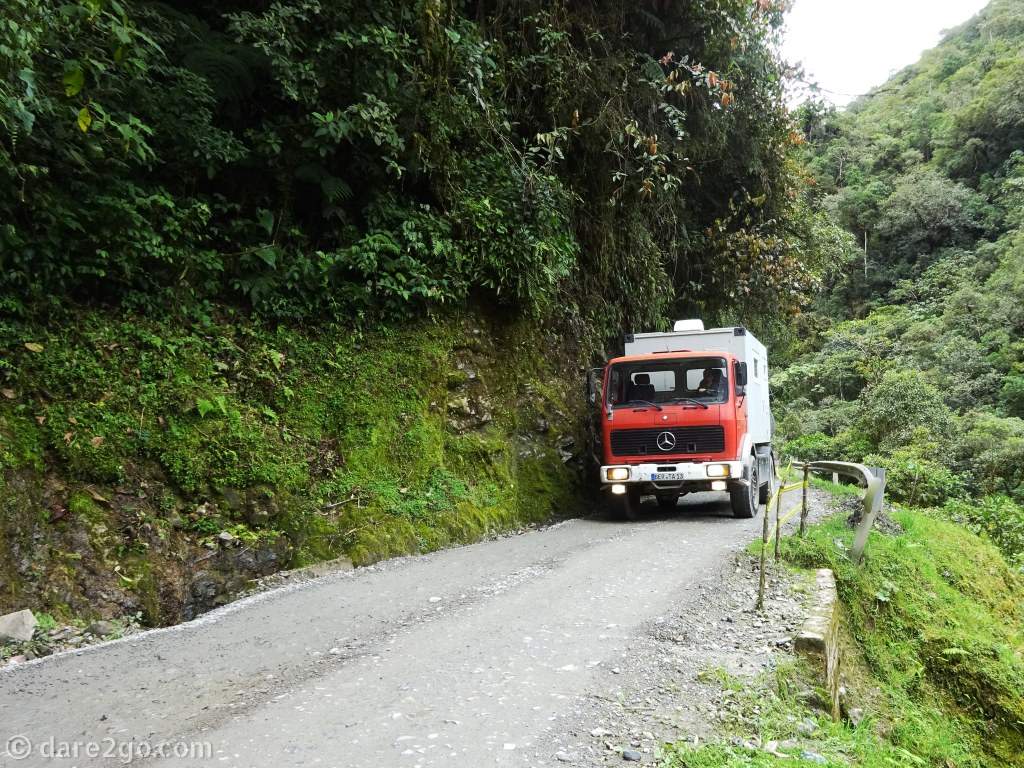 Our last year in South America: driving with our overland truck Berta through the jungle of Colombia.