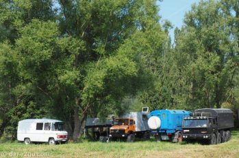 Willys-Treffen-diverse-overland-vehicles-01