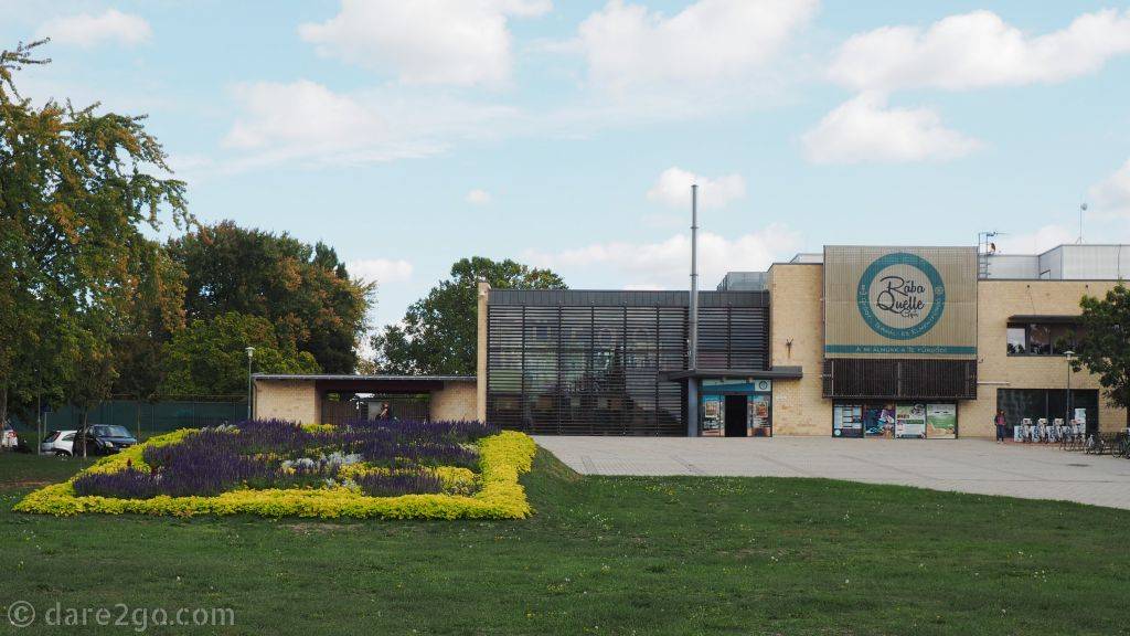 The Rába Quelle Thermal Bath in Győr is just outside the historic town centre. The size of the entire complex invites you to spend a full wellness day in this spa.