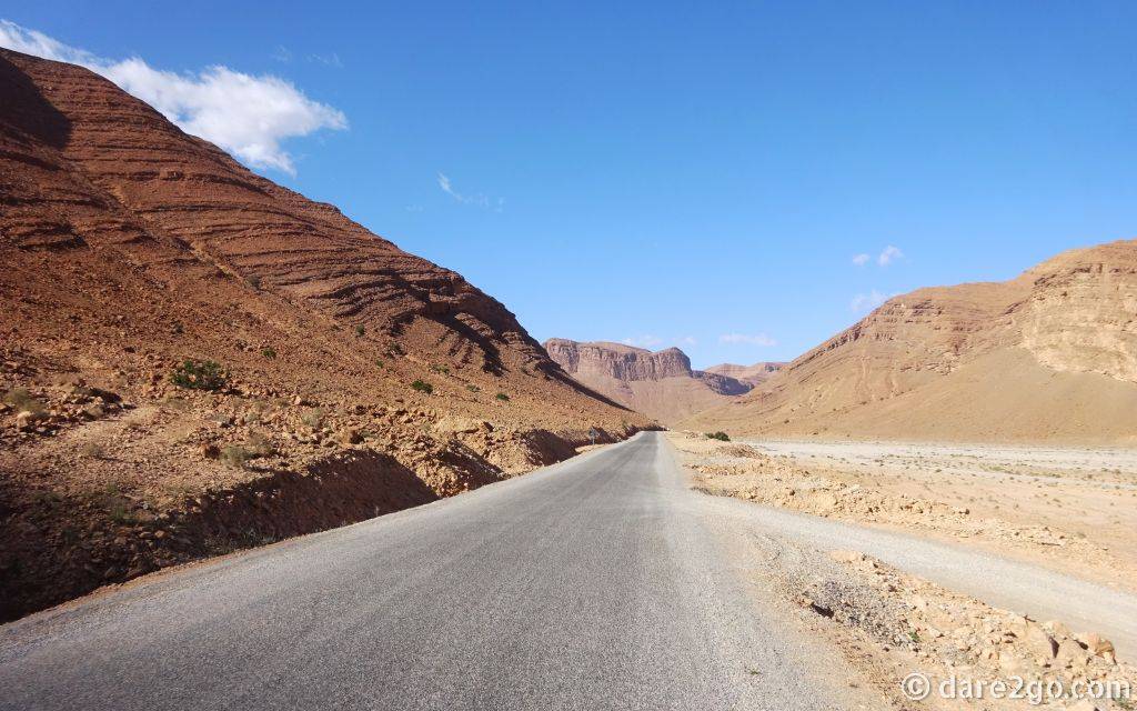The R107 was once a 'dangerous road'. Recently it's been remade, wider and sealed. But this doesn't change the amazing landscape views to be had on this roadtrip from El Kasba to Tafraoute.