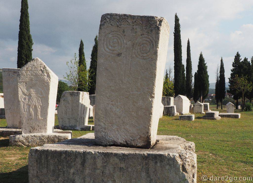 The Radimlja Stećak Necropolis is one of several such sites on the UNESCO World Heritage list. Stećci (pl.) are large tombstones made from a near white rock. Most originate from the 14th and 15th centuries.