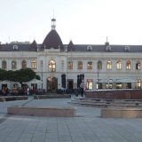 The enormous Square of Freedom in Tuzla. The fountain on the right of the photo is supposed to be reminiscent of an old salt cooking cauldron - symbol of the city (shame it was under renovation when we visited).