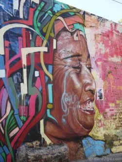 street-art-Cartagena-blk-face